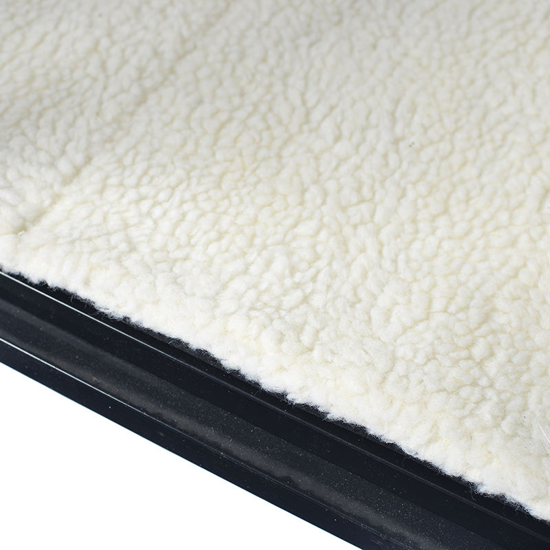 Bútor stílusú nagy fa kutya ketrec kerekekkel és párnával Bútor stílusú nagy fa kutya ketrec kerekekkel és párnával